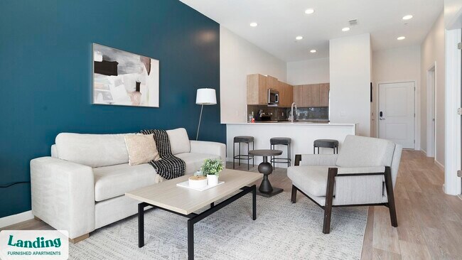 Building Photo - 5256 International Dr