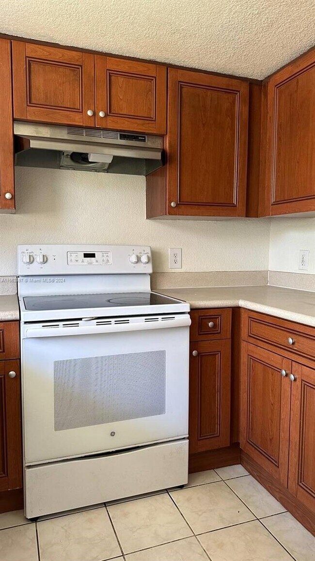 Foto del edificio - 2753 NW 131st St