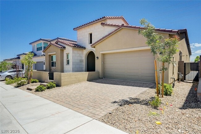 Foto del edificio - 11831 Giroma Ave