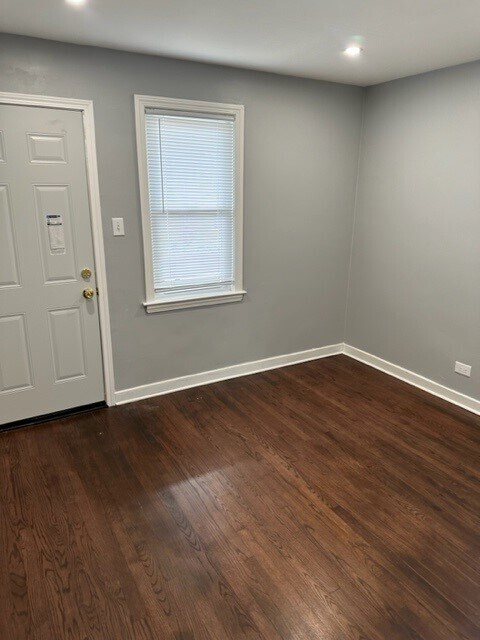Foto del edificio - 4844 Mulford St