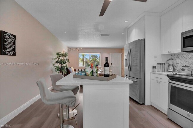 Building Photo - 3 br, 2 bath House - 1773 SW 28th Way # 0