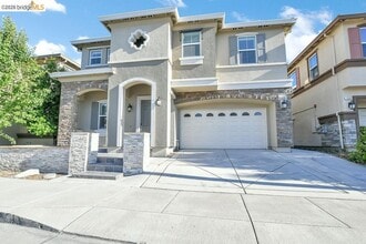 Building Photo - 1354 Portofino Dr