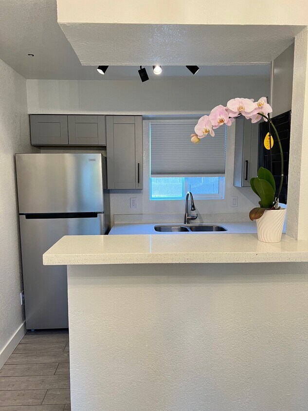 Foto principal - 366 N Delaware St