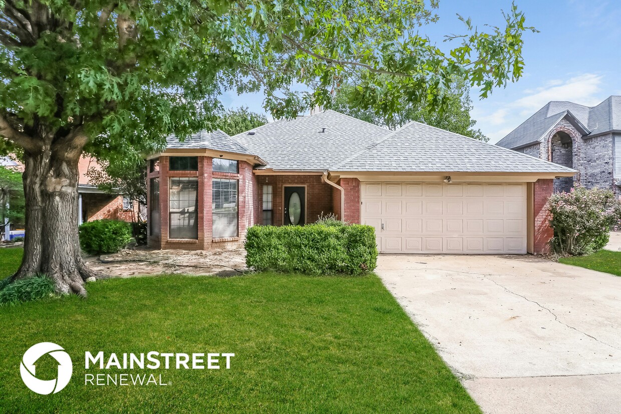 Foto principal - 6412 Woodcreek Trail