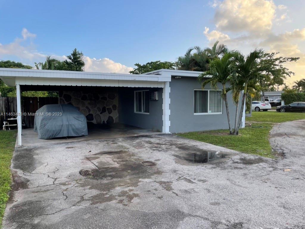 Primary Photo - 390 NW 122nd St