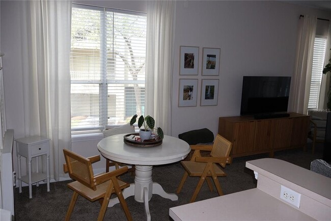 Foto del edificio - 601 Island Pl Wy