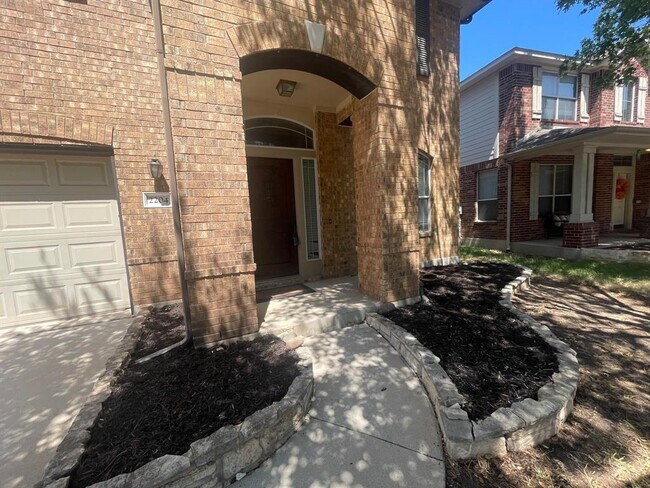 Foto del edificio - 2204 Voyageurs Ln