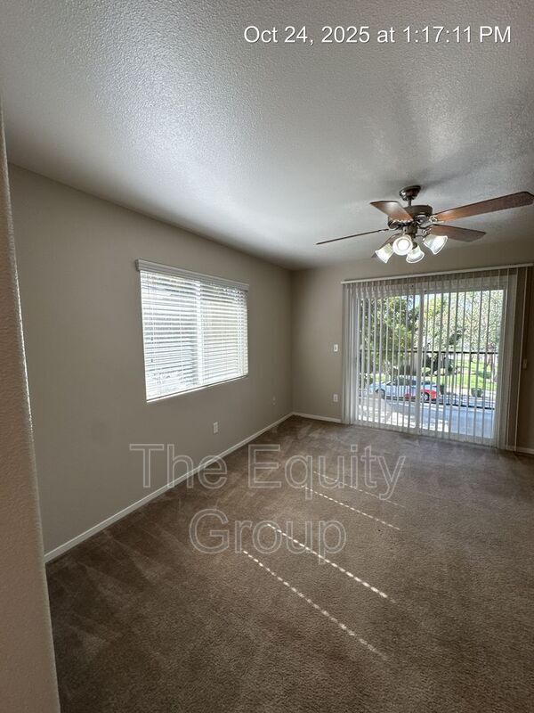 Foto del edificio - 2918 N Terrace St