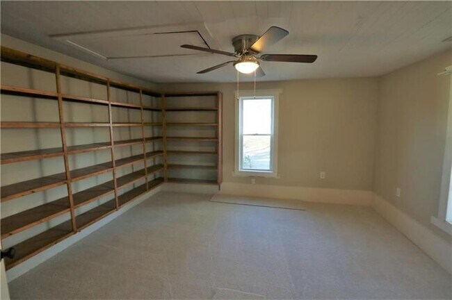 Building Photo - 6765 Dahlonega Hwy