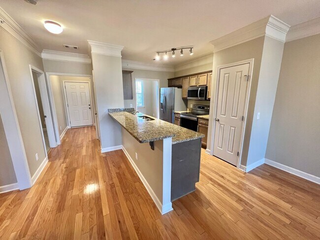 Foto del edificio - 2 Bed, 2 Bath Condo Close to Music Row, Va...