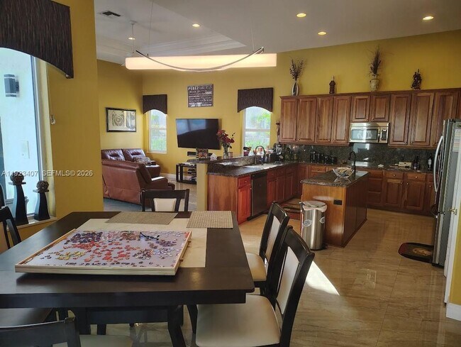 Foto del edificio - 15802 SW 15th St