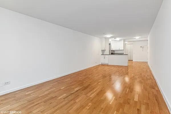 Foto del edificio - 385 S End Ave