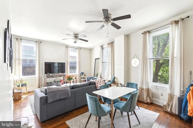 Foto del edificio - 4373 Cresson St