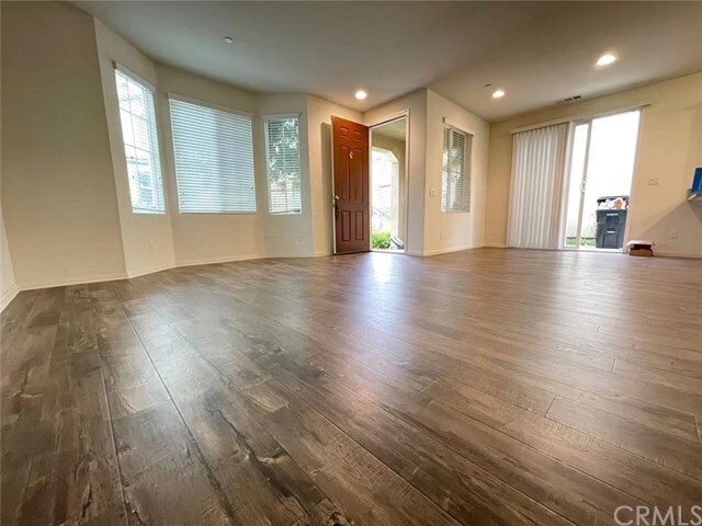 Building Photo - 8590 Cava Dr