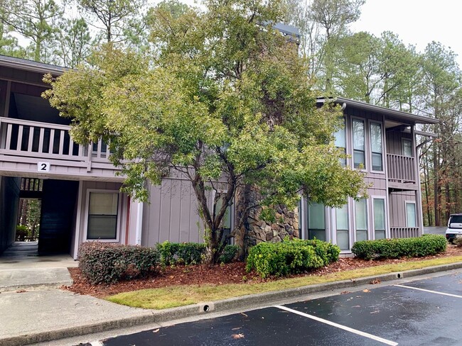 Building Photo - Beautiful 2 bedroom/ 2 bath Condo on Walk ...