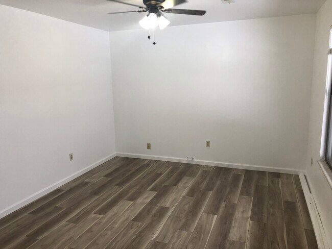 Foto del edificio - 630 S 4th St