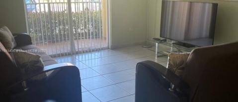 Foto del edificio - 7210 NW 114th Ave