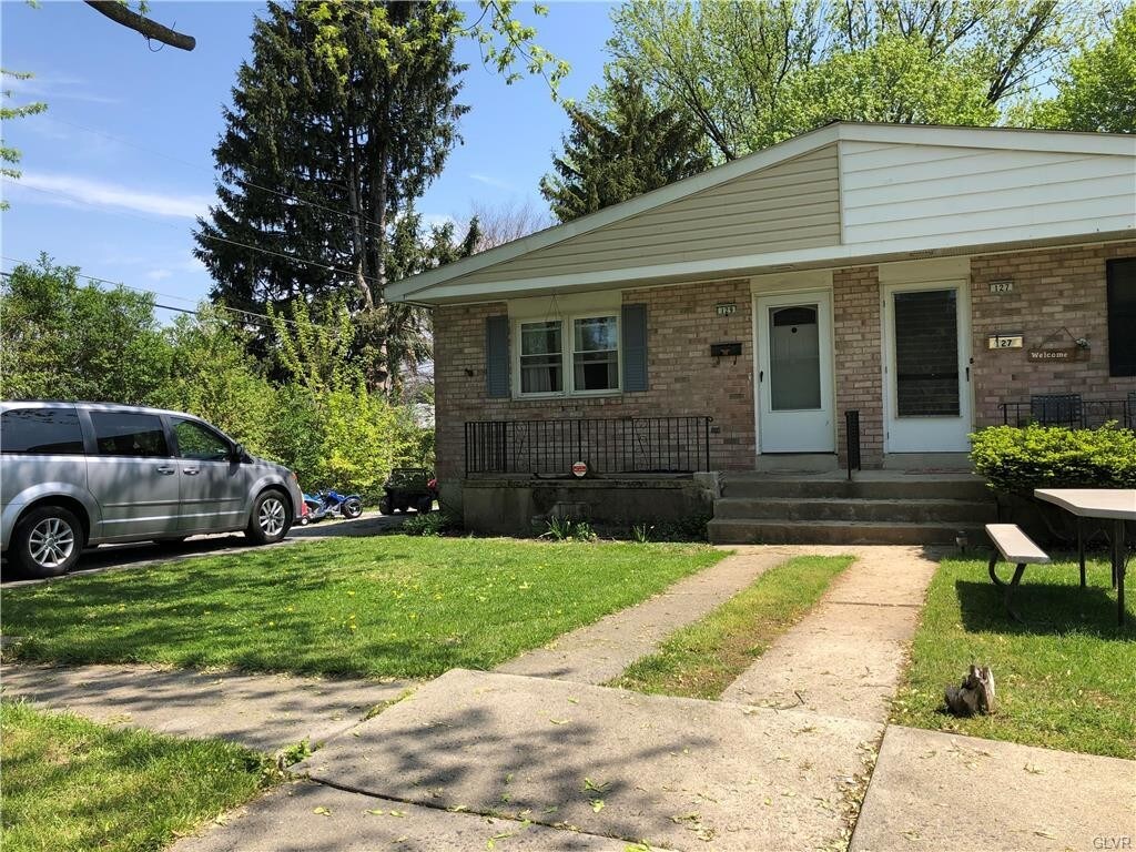 Building Photo - 129 N 39th St
