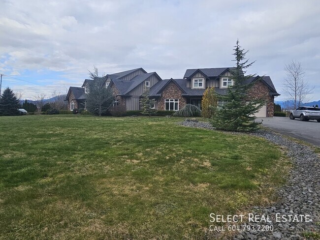 Building Photo - 6230 Bradner Ln