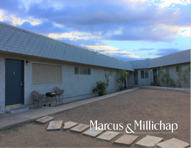 Patio - 75 E Atlantic Ave