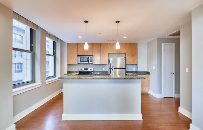 Foto del edificio - 314 N Broadway