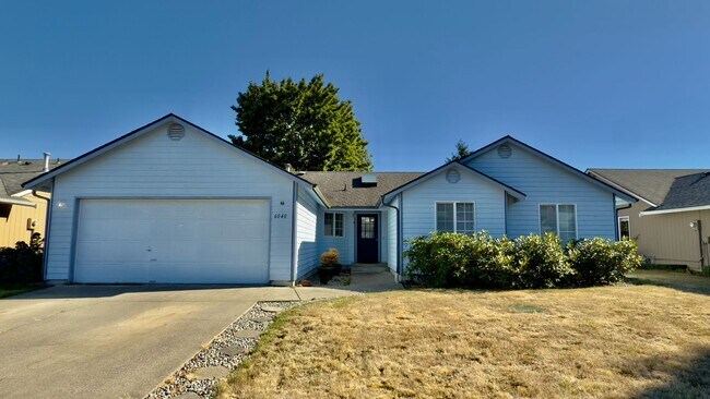 Foto del edificio - One-Level Home w/ Fenced Yard & Park Access