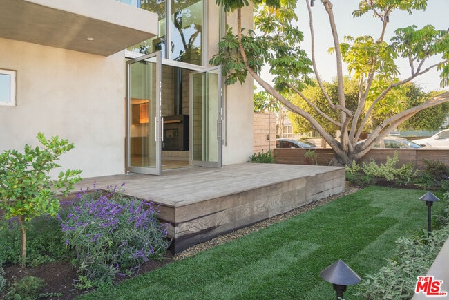 Foto del edificio - 2801 Sanborn Ave