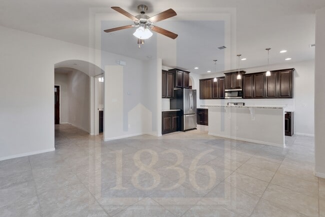 Building Photo - 2214 S Lakeline Blvd