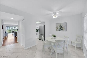 Building Photo - 774 Wiggins Lake Dr