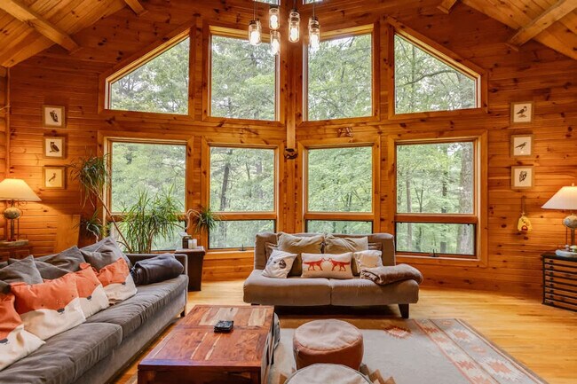 Building Photo - 4705 Horizon Ln