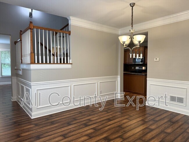 Foto del edificio - 6020 Falls Landing Dr