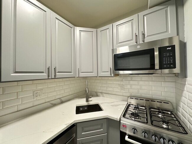 Foto del edificio - 545 W Belmont
