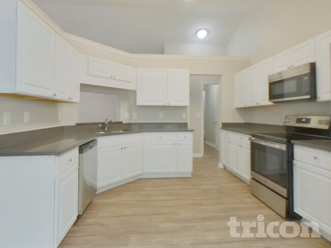 Foto del edificio - 403 Ashridge Way