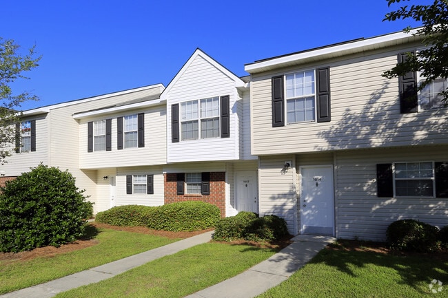 Complejo: Edificio - Fords Pointe Apartments and Townhomes