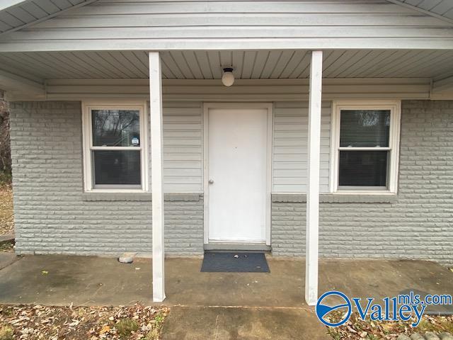 Building Photo - 13927 Creely Dr SW