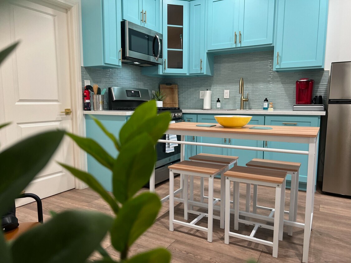 Foto principal - 1990 Lemon Ave