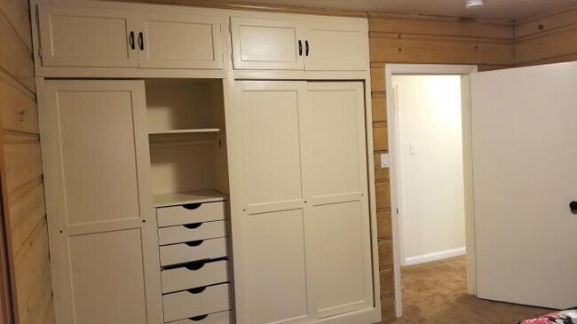 Building Photo - 1 bedroom in El Cerrito CA 94530
