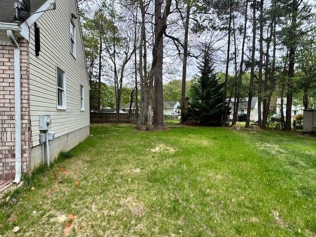 Foto del edificio - 7047 Maple Ct