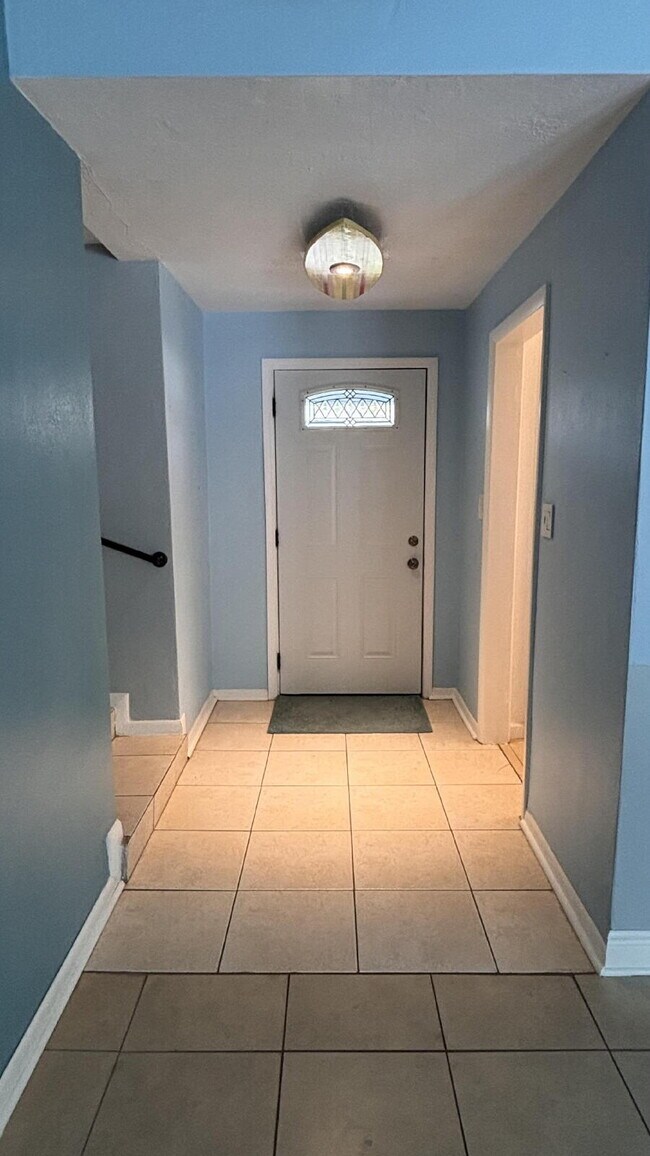 Foto del edificio - Charming Old Florida-Style Pool Home for Rent!