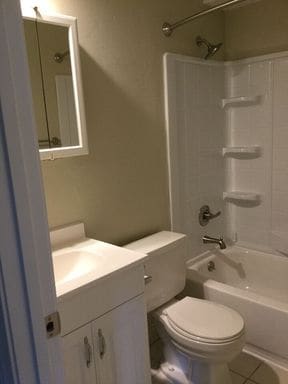 Building Photo - 5937 Dearborn St