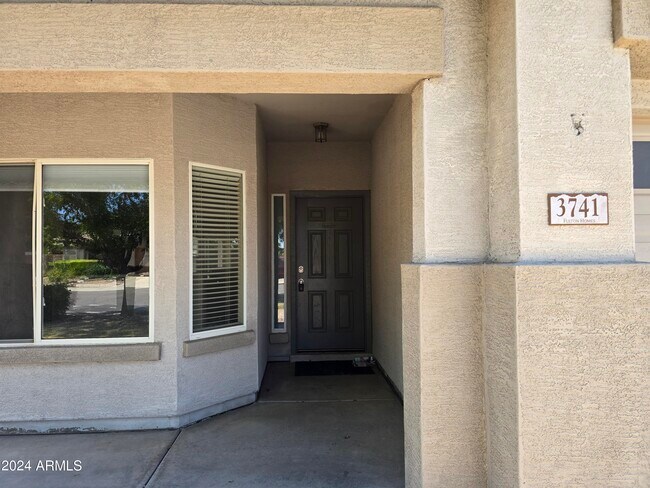 Building Photo - 3741 E Derringer Way