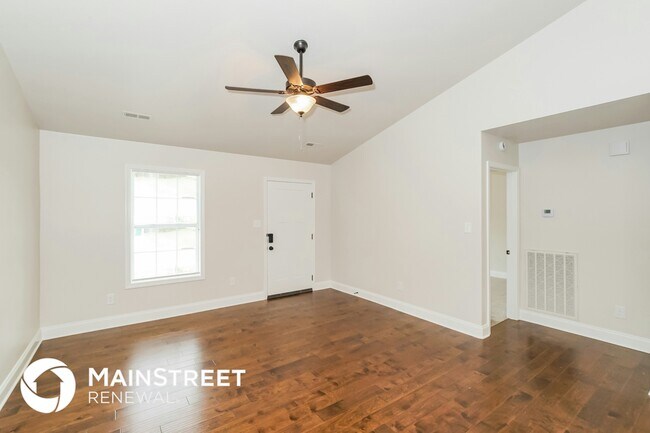 Foto del edificio - 3325 Townsend Pk Ln