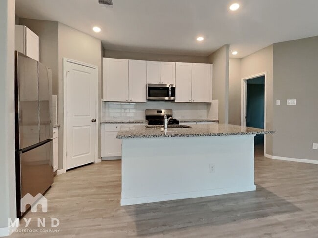 Building Photo - 4411 Revetment Way
