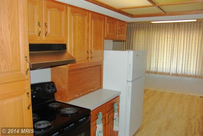 Building Photo - 5802 Bellanca Dr
