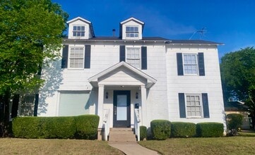 Building Photo - 3616 Kell St