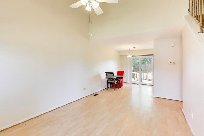 Building Photo - 1018 Pheasant Run Ln