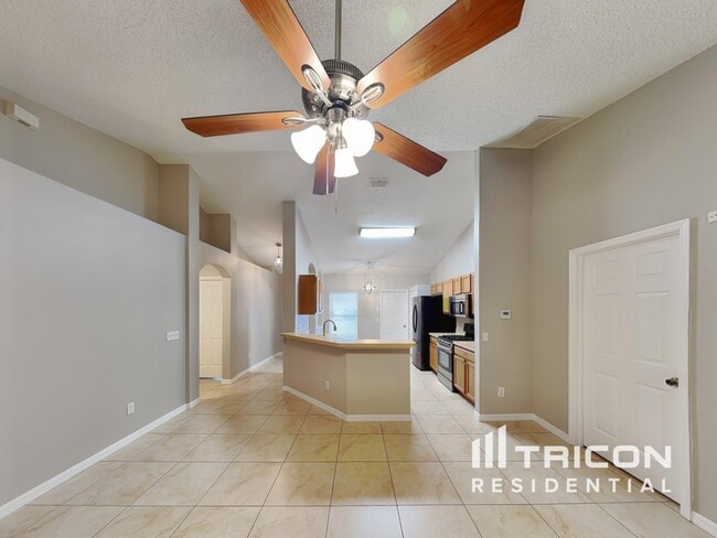 Building Photo - 335 Heritage Estates Ln