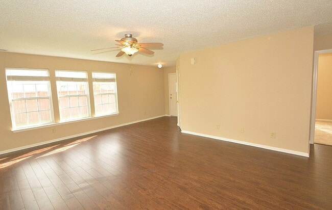 Building Photo - 10356 Cotton Blossom Dr
