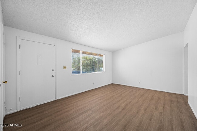 Building Photo - 441 N Williams