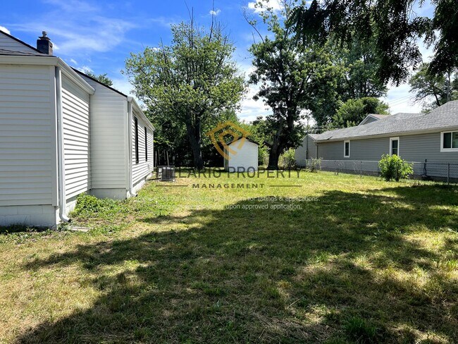 Building Photo - Newly Renovated, 3 Bedroom, 1 Bathroom Hom...